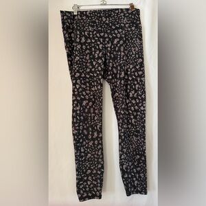 Fabletics Black and Pink Patterned Leggings